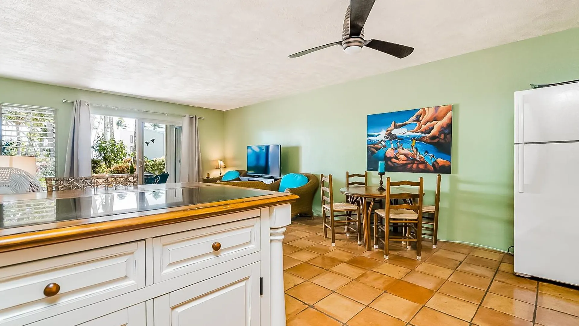 Wavecrest Apartment Kaunakakai 0*,  United States